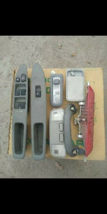 Центральная консоль Toyota 2005 г., Б/у, Оригинал, Япония at lalafo.kg Центральная консоль Toyota 2005 г., Б/у, Оригинал, Япония