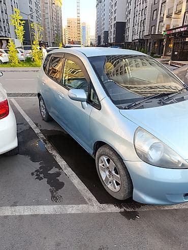 magi: Honda Fit: 2005 г., 1.3 л, Автомат, Бензин, Хэтчбэк — 2