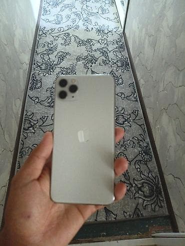 iphone 23: IPhone 11 Pro Max, Б/у, Серебристый, Коробка, 80 % — 5