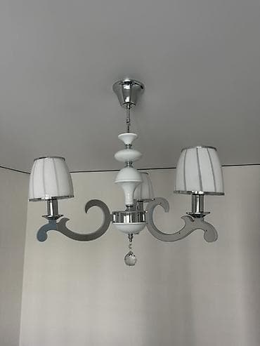 Люстры: Потолочная люстра с декоративными плафонами и LED-элементами - — 4