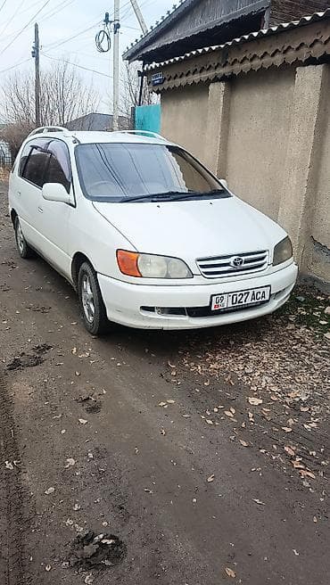 lexus es 460: Toyota Ipsum: 2001 г., 2 л, Автомат, Бензин, Минивэн — 1