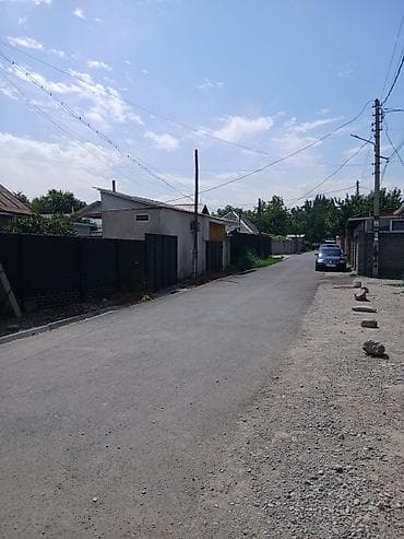 чирка: Срочно продаю Дом 3-комн, кухня,санузел Үчасток: 3-сотки Район — 2