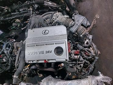 haima 3: Бензиновый мотор Toyota 2003 г., 3 л, Б/у, Оригинал — 1