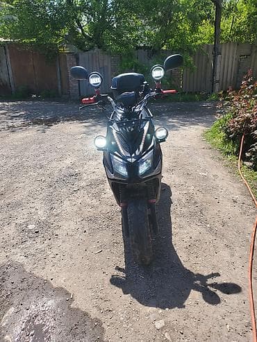 city coco: Скутер/мопед 50–150 см³ (визуально спортивного типа) в черном цвете с — 1