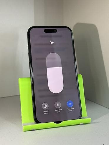 iphone 1e: IPhone 15, Б/у, 128 ГБ, Черный, Защитное стекло, Чехол, 84 % — 5