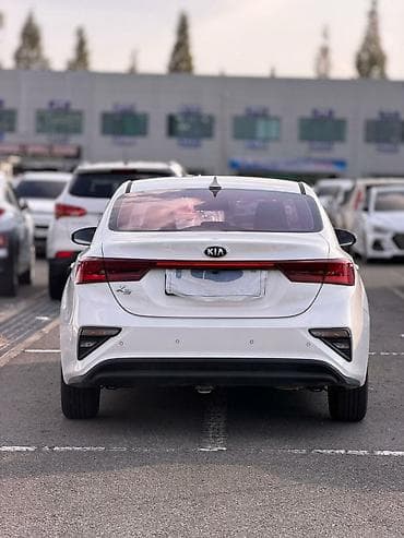 k7 2019: Kia K3: 2020 г., 1.6 л, Бензин, Седан — 4