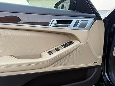 Hyundai Genesis: 2018 г., 3.3 л, Автомат, Бензин, Седан — 7