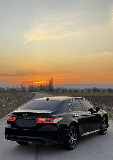 daixatsu move: Toyota Camry: 2021 г., 2.5 л, Автомат, Бензин, Седан — 4