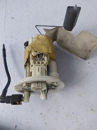 step vagon: Бензонасос Honda 2003 г., Б/у, Оригинал, Япония — 1