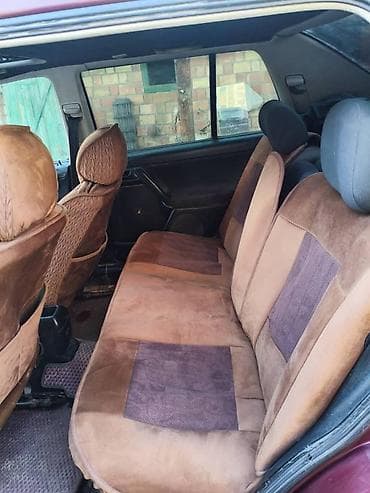 Продажа авто: Volkswagen Vento: 1992 г., 1.8 л, Механика, Бензин, Седан — 3