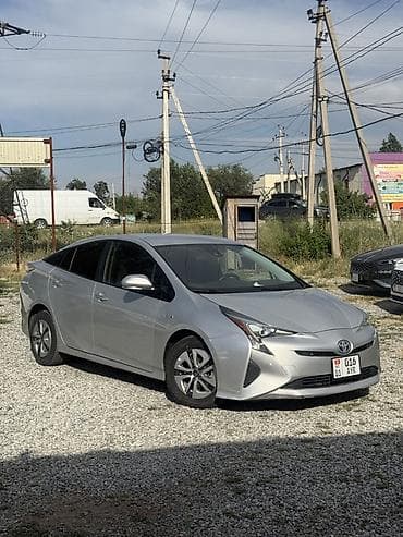 разный: Toyota Prius: 2018 г., Вариатор, Гибрид, Хэтчбэк — 1