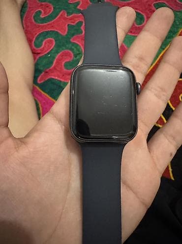 Смарт-часы: Apple wathc se 1 в есть мелкие царапинки на экране работают отлично — 7
