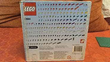бу лего: Продаю оригинальный Lego набор 10681 с огромным количеством деталей — 4