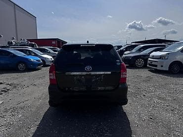 чехол на тойота виш: Крышка багажника Toyota, 2004 г., Б/у, Оригинал — 1