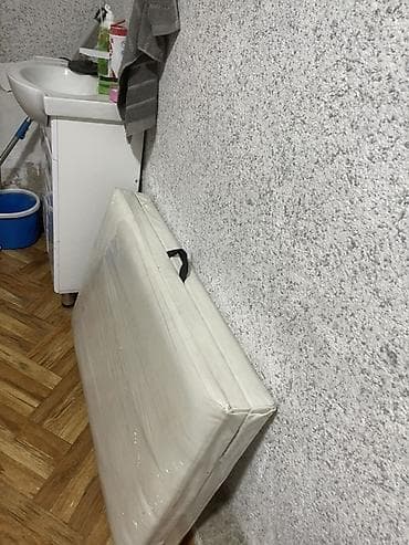 ош зеркало: Зеркало фигурной формы для интерьера - Современное настенное зеркало — 4