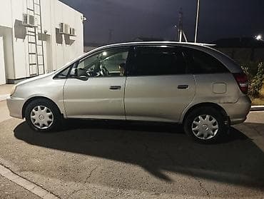 golf plus: Toyota Nadia: 1998 г., 1.9 л, Автомат, Бензин, Минивэн — 2