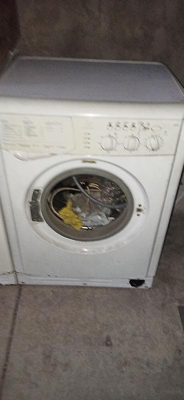 Стиральная машина Indesit, фронтальная загрузка. Характеристики и