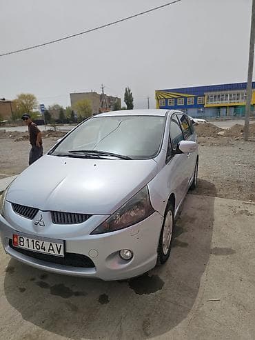 mersedes banan: Mitsubishi Grandis: 2004 г., 2.4 л, Автомат, Бензин, Минивэн — 2
