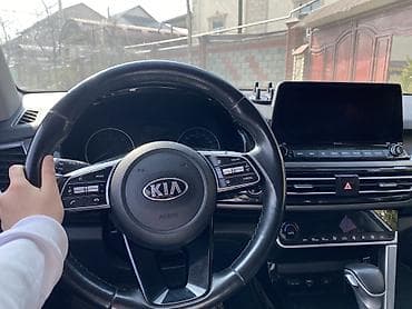 кроссовер kia: Kia Seltos: 2020 г., 1.6 л, Автомат, Дизель, Кроссовер — 3