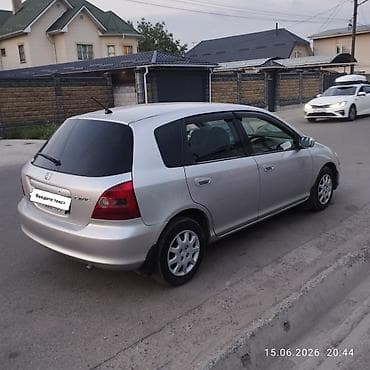 кира: Honda Civic: 2001 г., 1.5 л, Вариатор, Бензин, Хэтчбэк — 4