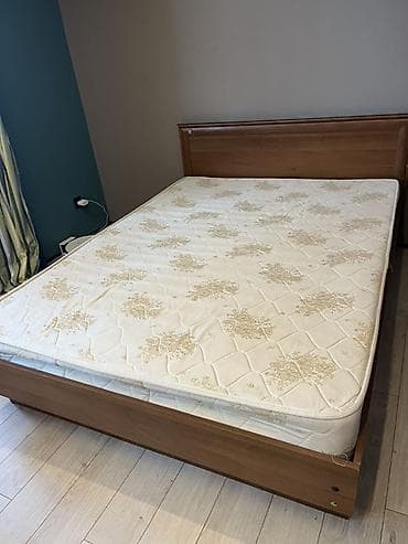 Двуспальная кровать, С матрасом, длина - 200 см