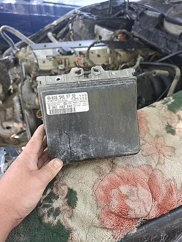 Блок управления двигателем (ЭБУ) Mercedes-Benz / Bosch объем 3.2