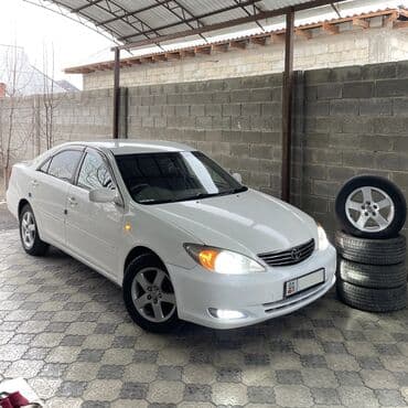 Toyota Camry: 2004 г., 2.4 л, Автомат, Бензин, Седан
