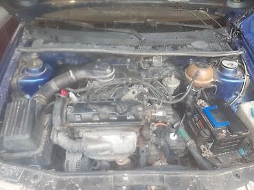 Унаа сатуу: Volkswagen Golf: 1993 г., 1.6 л, Кол менен иштөөчү, Бензин, Хетчбек — 8