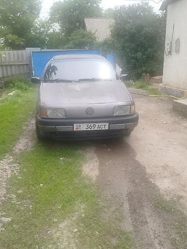 Унаа сатуу: Volkswagen Passat: 1992 г., 2 л, Автомат, Бензин, Седан — 3