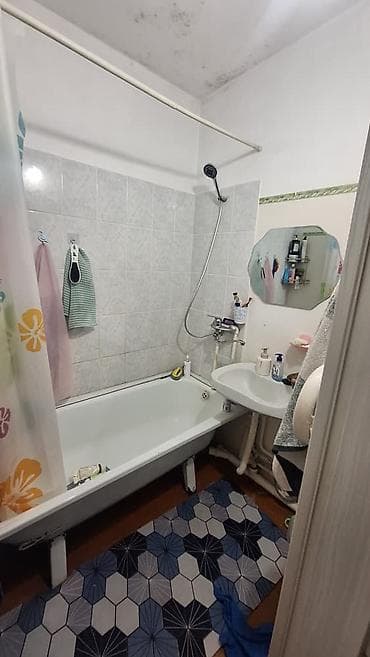 микр 12: 3 комнаты, 64 м², 106 серия, 9 этаж, Косметический ремонт — 6