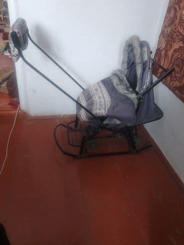 Продаю: Санки-коляска, б/у; Хорошее состояние, очень удобные в