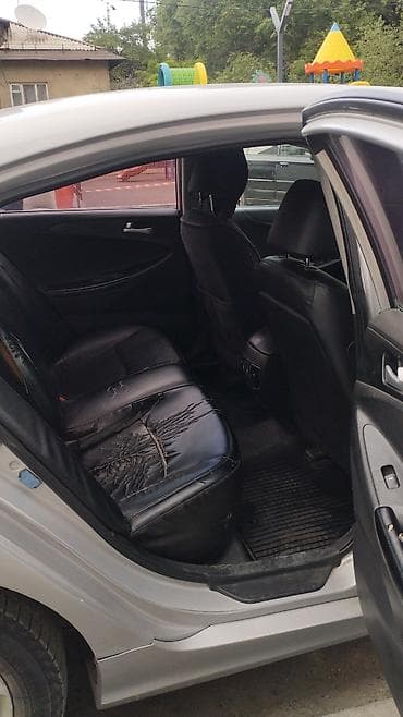 Транспорт: Hyundai Sonata: 2011 г., Автомат, Бензин, Седан — 5