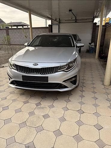 corolla 2016: Сдаю Kia K5 под такси, Долгосрочно, | Залог — 1