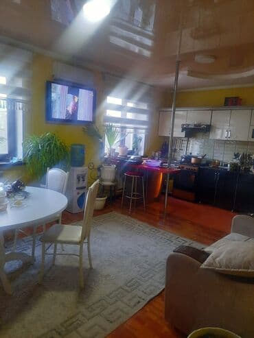 срочно продаю дом в военно антоновка: Дом, 100 м², 5 комнат, Собственник, Свежий ремонт — 15