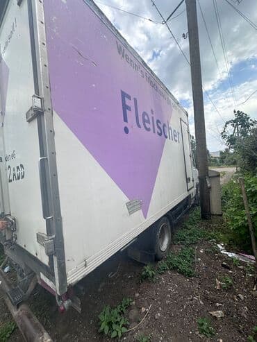 майбах цена: Mercedes-Benz : 1998 г., 4.2 л, Механика, Дизель, Фургон — 7