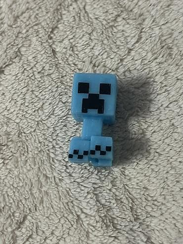 Брелок Minecraft — заряженный крипер