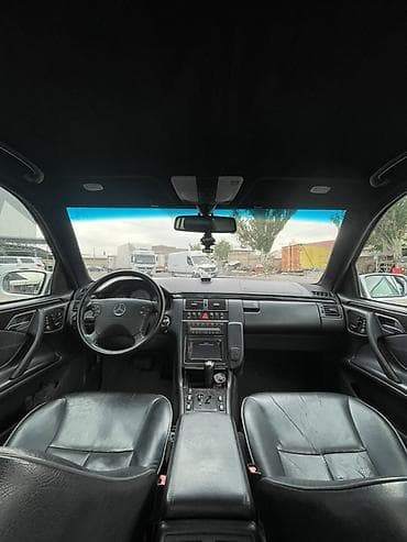 выхлоп е55: Mercedes-Benz E-класс AMG: 1999 г., 4.3 л, Автомат, Бензин, Седан — 9