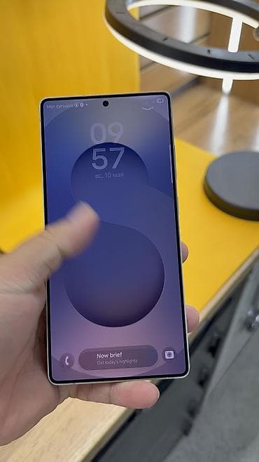 tab a: Samsung Galaxy S25 Ultra, Б/у, 256 ГБ, 1 SIM, 2 SIM, eSIM — 8
