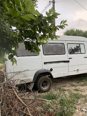 Транспорт: Mercedes-Benz Спринтер: 1995 г., 2.9 л, Механика, Дизель — 5