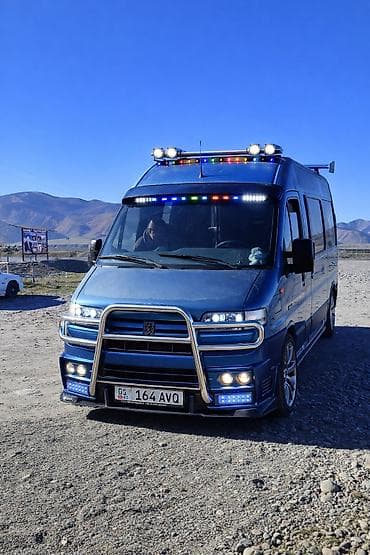 w211 e320: Mercedes-Benz : 1995 г., 2.5 л, Механика, Дизель, Бус — 2