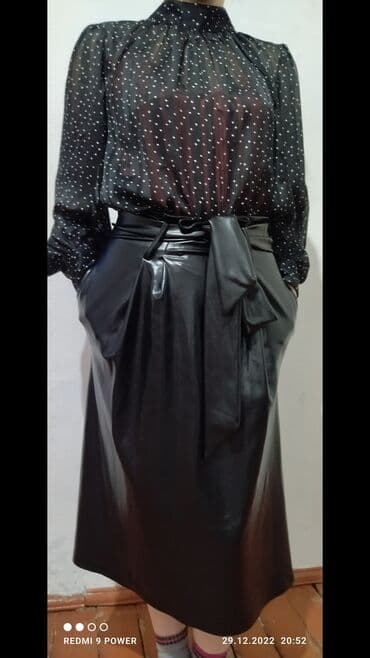 срочно продаю в связи с переездом: Шикарная турецкая кожаная юбка из Турции привезли несколько раз — 3