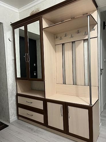 стол с табуретками: Гарнитур для прихожей, Шкаф, ДСП, цвет - Коричневый — 1