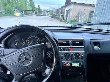 арзан машине: Mercedes-Benz C-Class: 1997 г., 1.8 л, Кол менен иштөөчү, Бензин, Седан — 6