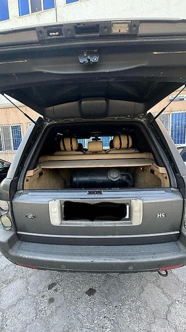 Land Rover Range Rover: 2003 г., 4.4 л, Автомат, Газ, Внедорожник — 2