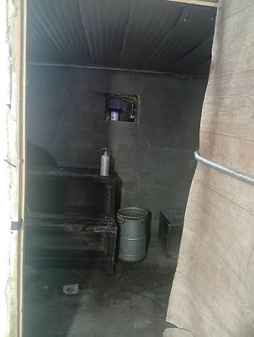 помещение для авто: Срочно Уй сатылат 12сот суу центральный свет скважина подвал навес — 8