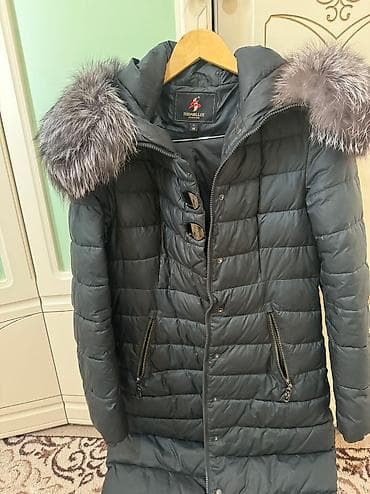 Пуховик, По колено, С мехом, С капюшоном, L, XL