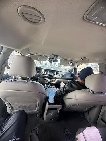 минивэн левый руль: Kia Carnival: 2018 г., 2.2 л, Автомат, Дизель, Минивэн — 8