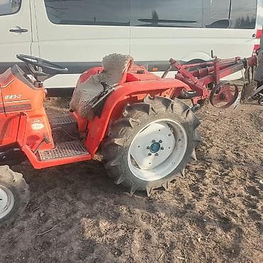 трактор беларус мтз 82 1: Мини трактор 17л.с 4вд Срочно сатылат . баасы 400мин полный комплект — 2