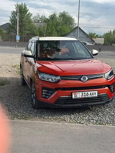 санг енг тиволи: Ssangyong Tivoli: 2019 г., 1.5 л, Автомат, Бензин, Кроссовер — 2