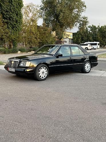 панель w211: Mercedes-Benz W124: 1992 г., 2 л, Механика, Бензин, Седан — 2